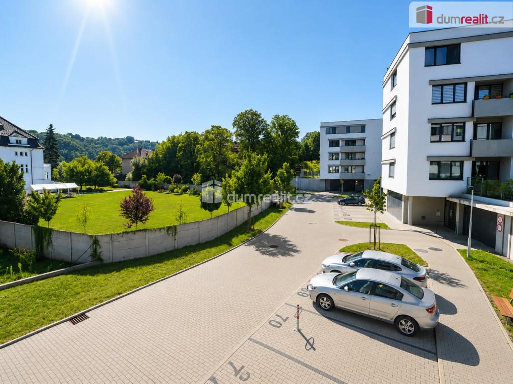 Pronájem bytu 3+kk 86 m2
