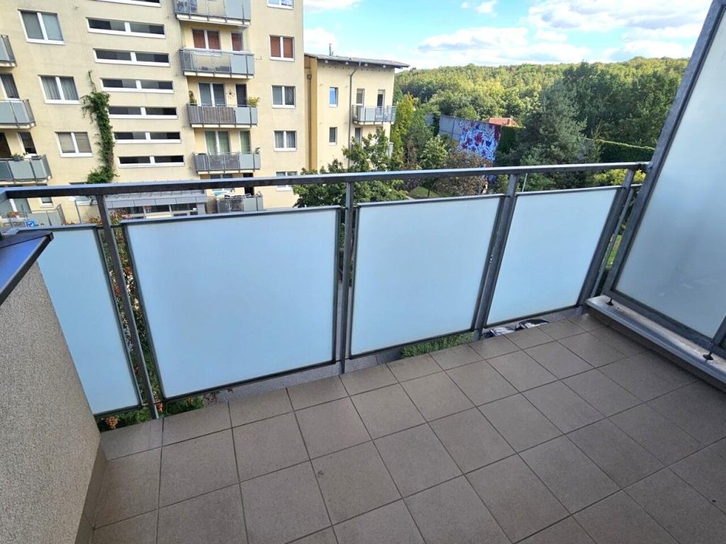Pronájem bytu 2+kk 65 m2, Praha – náhled fotky 26