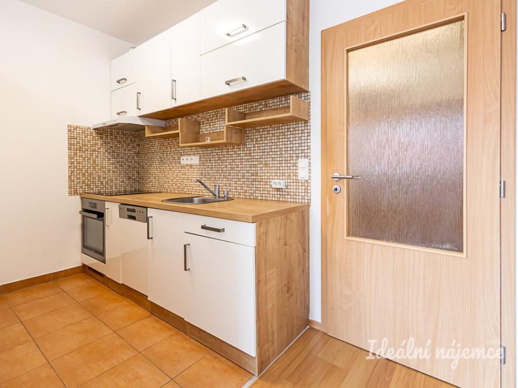 Pronájem bytu 1+kk 32 m2