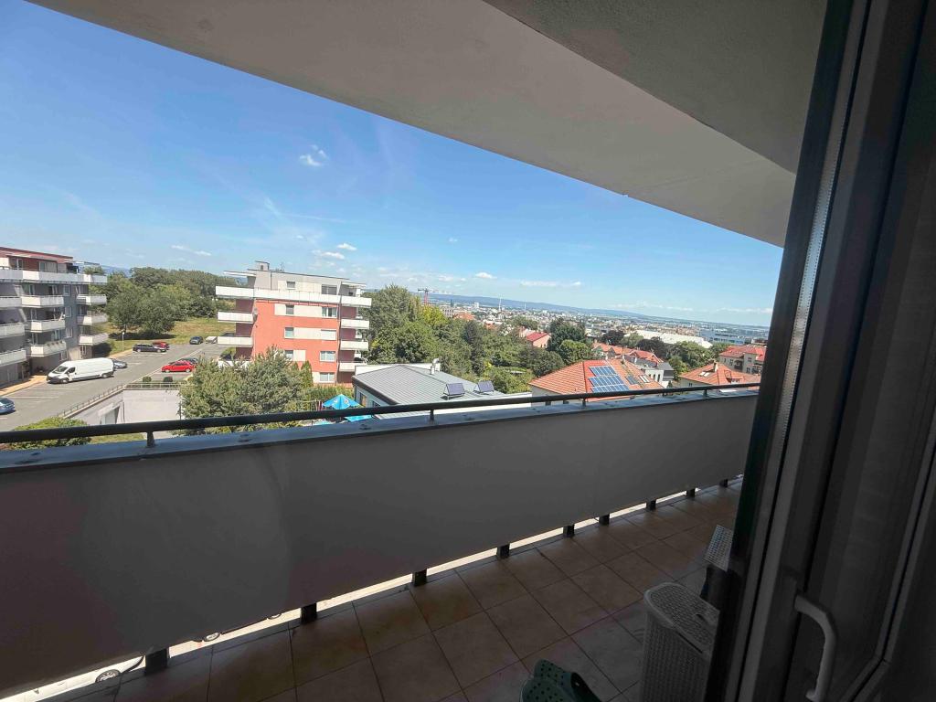 Pronájem bytu 3+1 90 m2