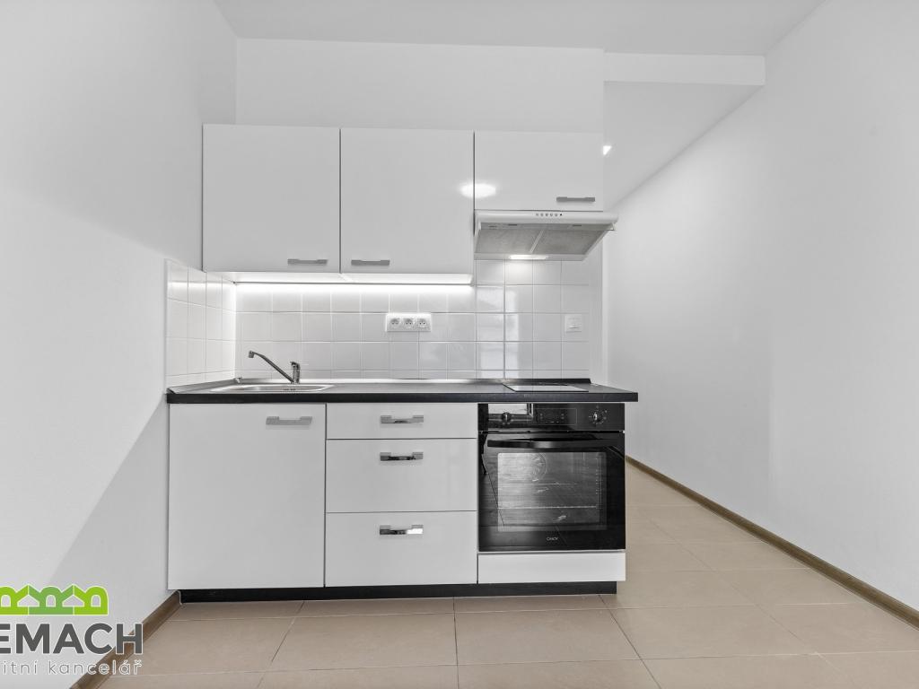 Pronájem bytu 1+kk 28 m2