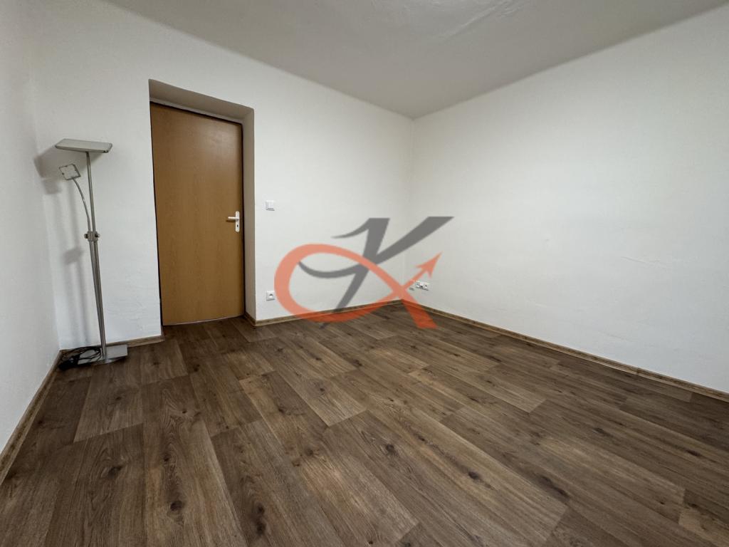 Pronájem bytu 2+1 52 m2, Rožnov pod Radhoštěm – náhled fotky 8