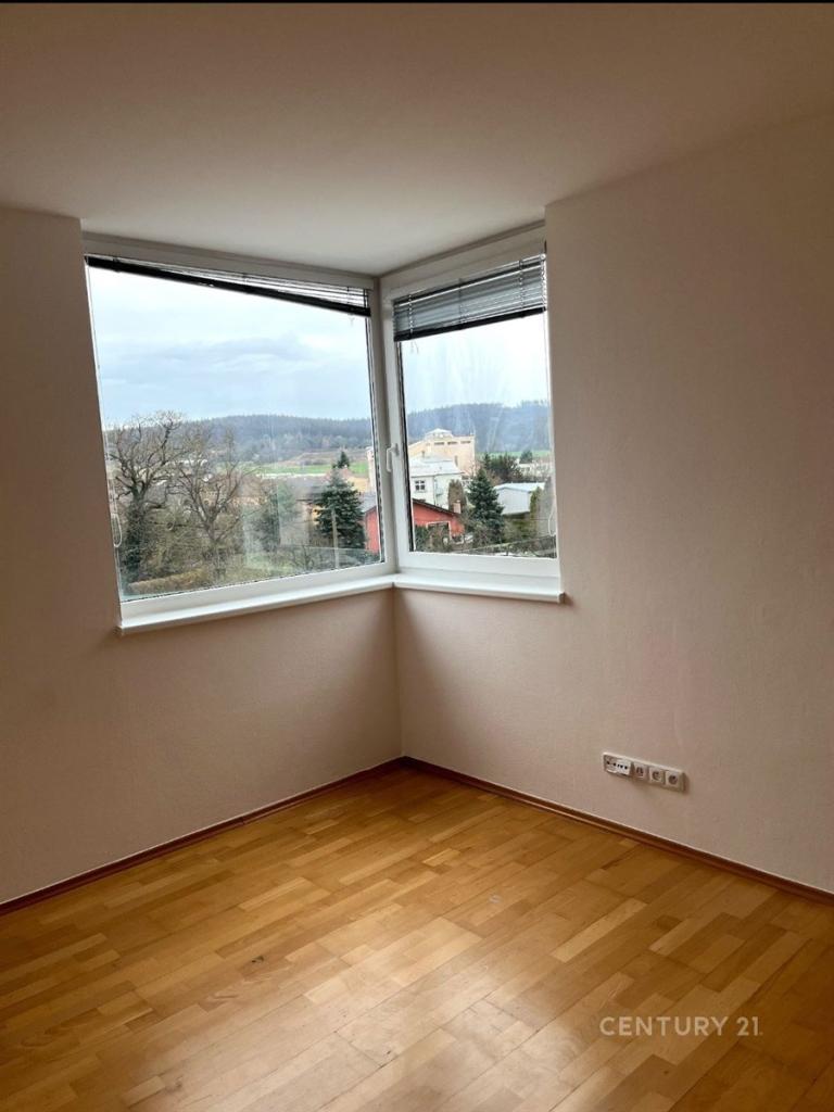 Pronájem bytu 2+kk 65 m2