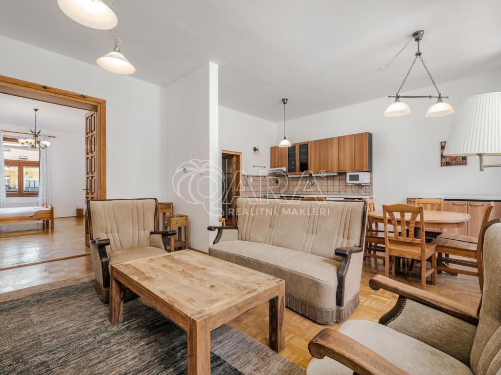 Pronájem bytu 4+kk 161 m2