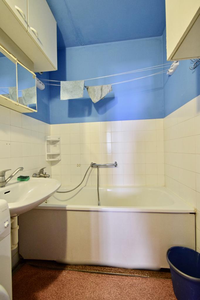 Spolubydleni bytu 2 lůžka 12 m2