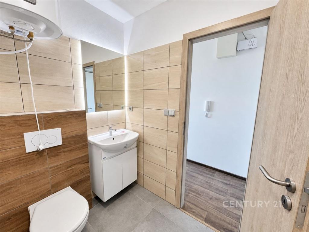 Pronájem bytu 1+1 37 m2