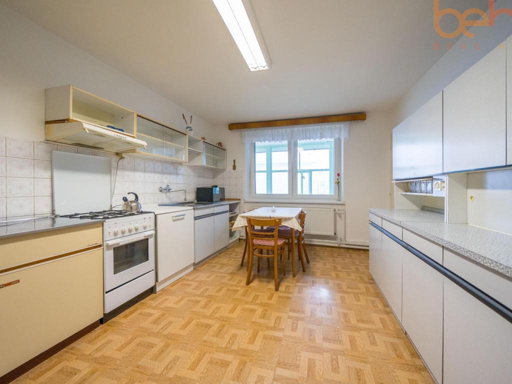 Pronájem bytu 3+1 82 m2