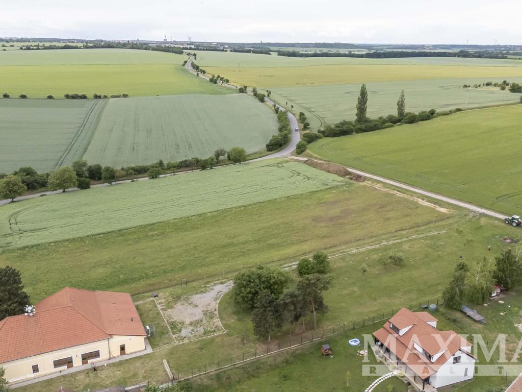 Prodej pozemku 1208 m2, Číčovice – náhled fotky 9