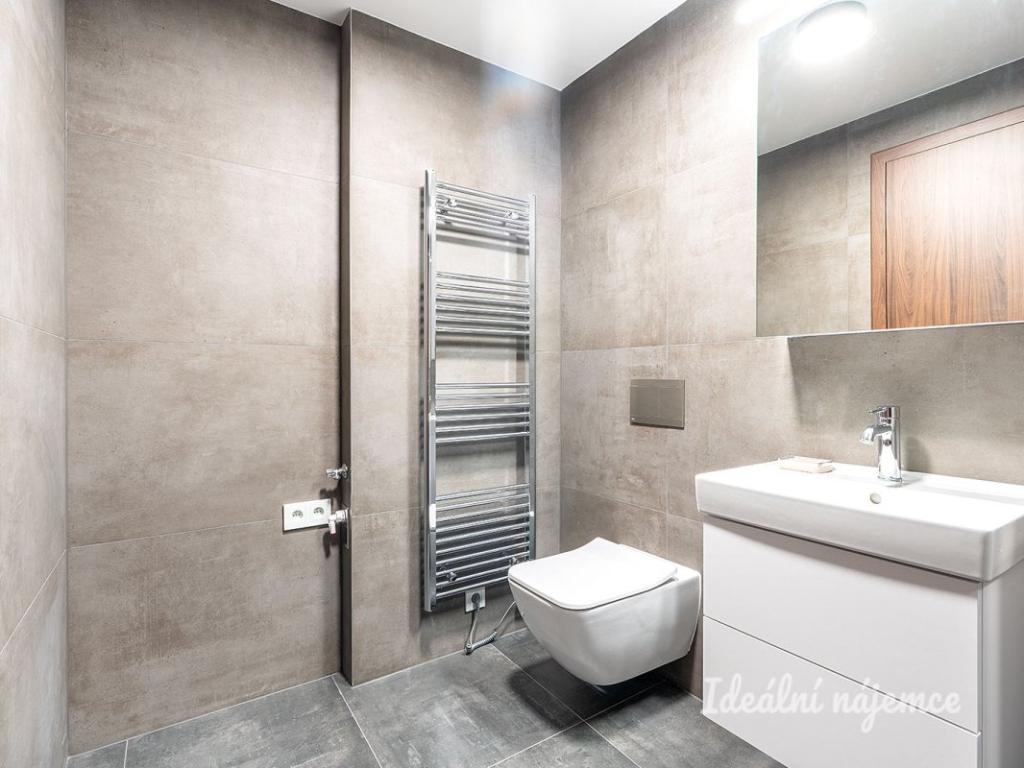 Pronájem bytu 2+kk 50 m2, Praha – náhled fotky 10