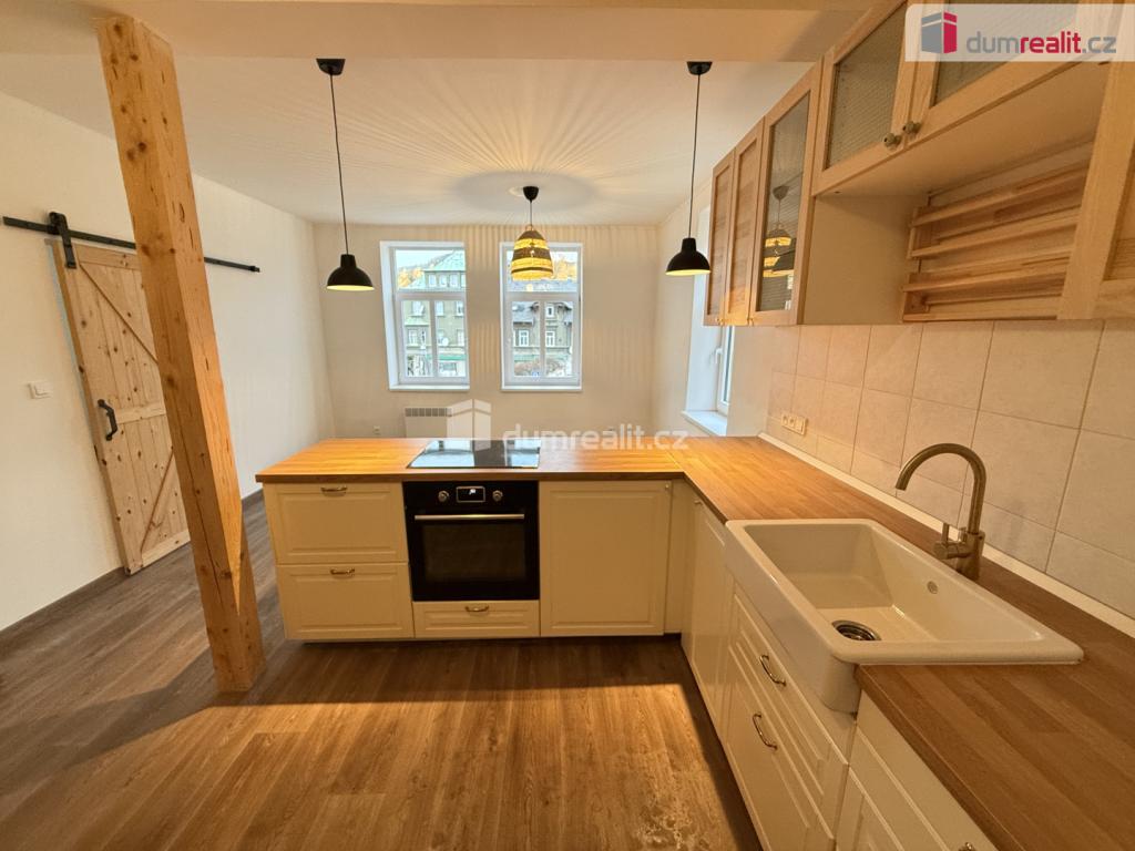 Pronájem bytu 2+kk 52 m2