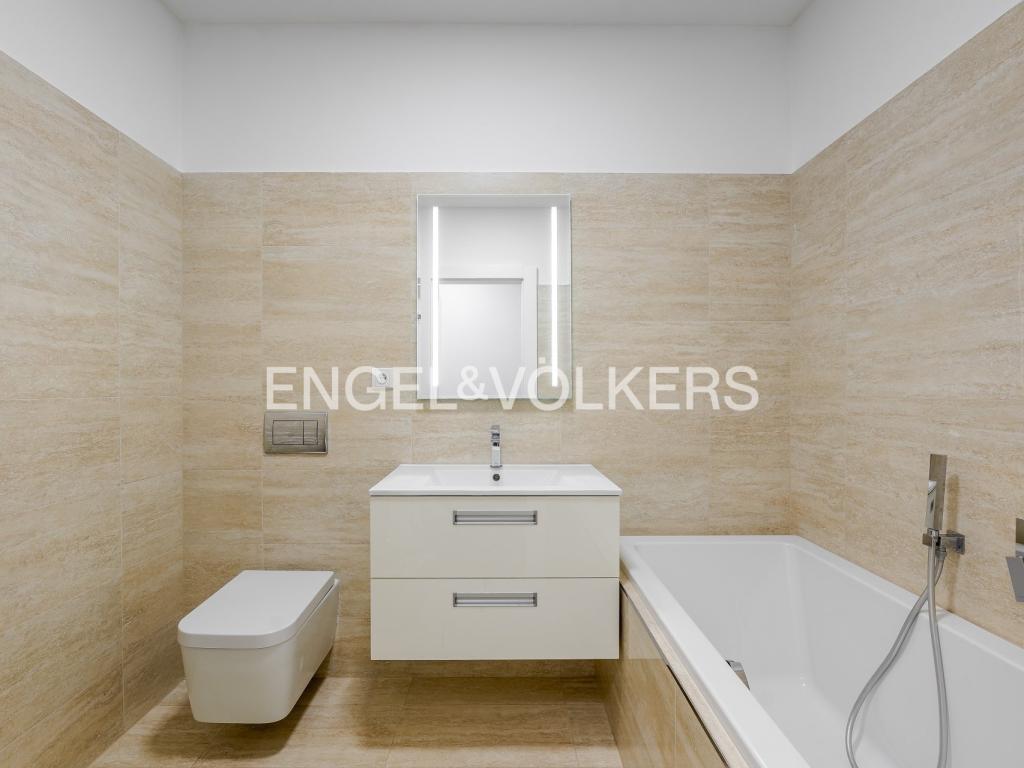 Pronájem bytu 1+kk 38 m2