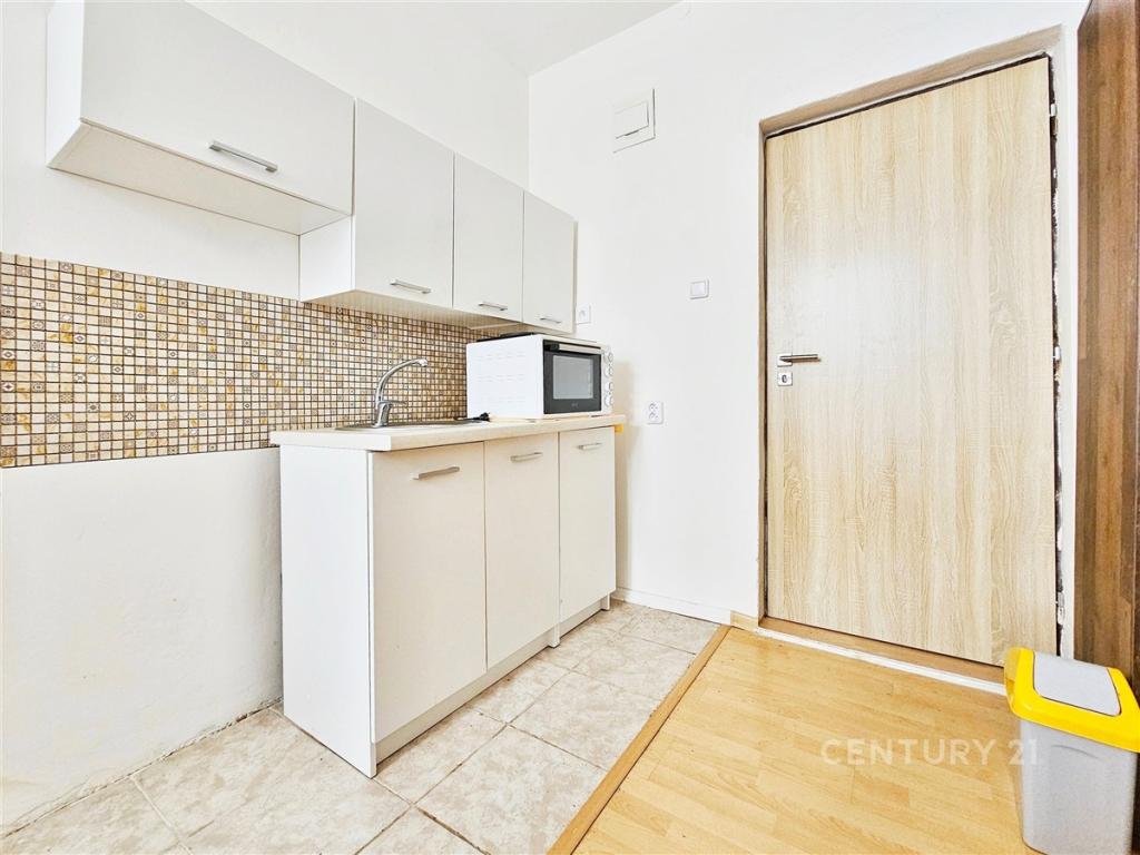 Pronájem bytu 1+kk 20 m2