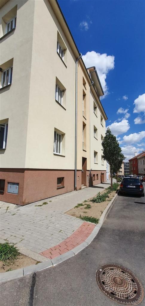 Pronájem bytu 3+kk 74 m2, Znojmo – náhled fotky 16