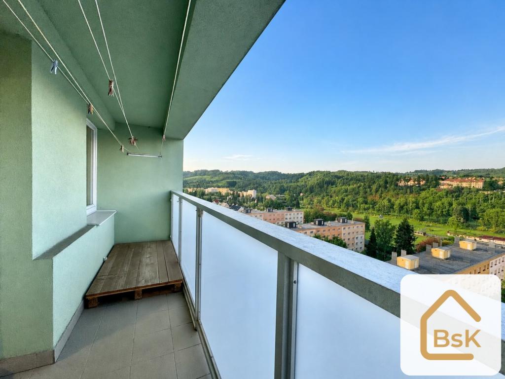 Pronájem bytu 1+1 34 m² – pohled 2
