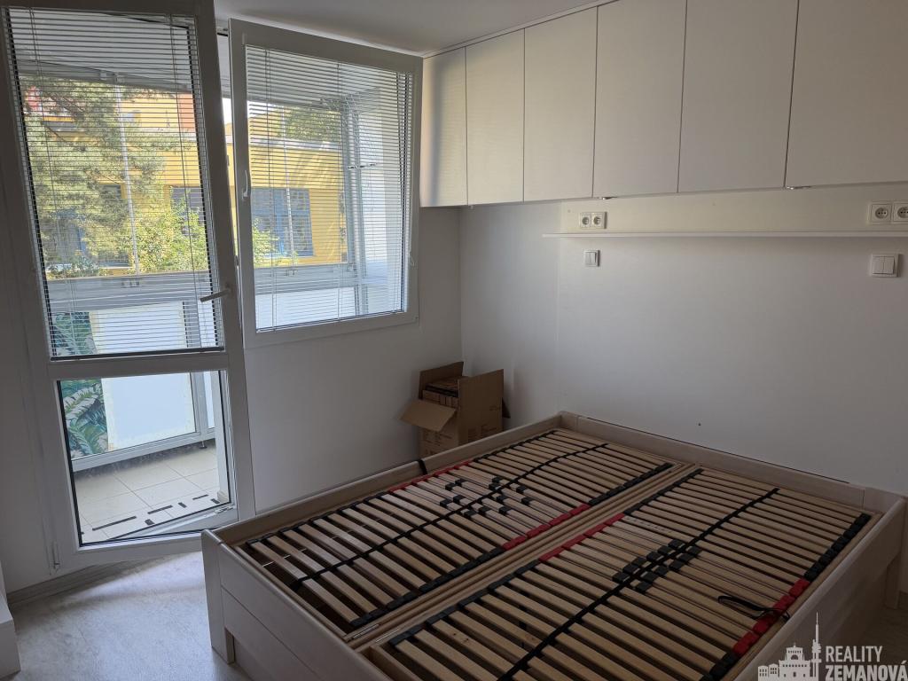 Pronájem bytu 3+kk 54 m2