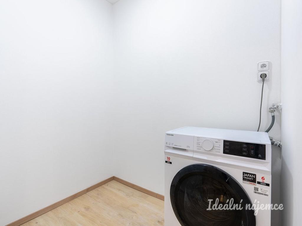 Pronájem bytu 3+1 66 m2