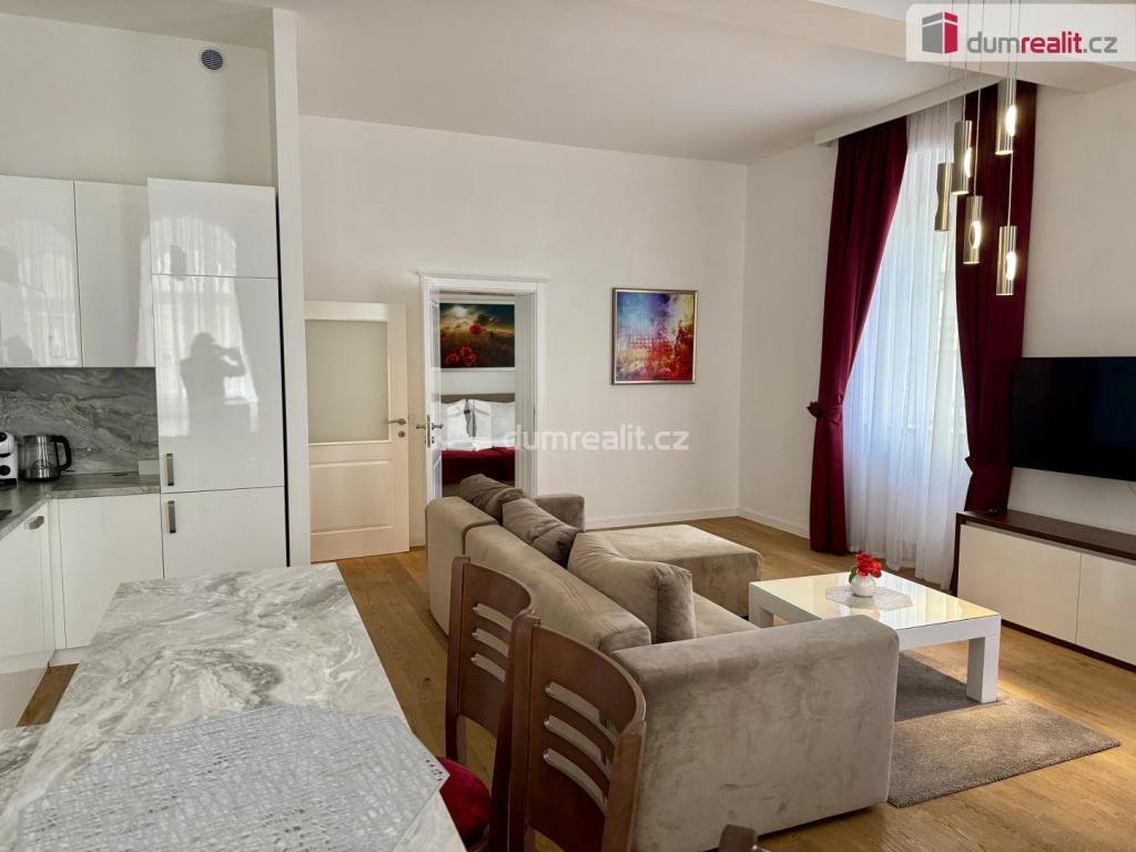 Pronájem bytu 3+kk 89 m2