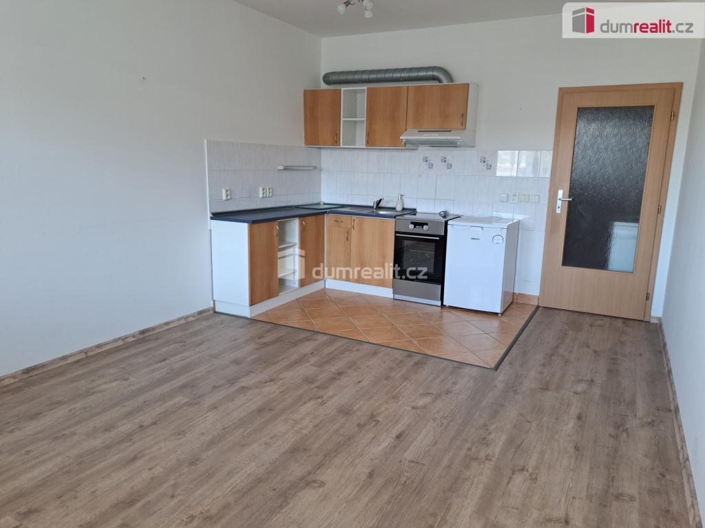 Pronájem bytu 1+kk 34 m2