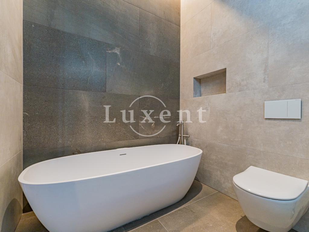 Pronájem bytu 3+kk 145 m2, Praha – náhled fotky 14