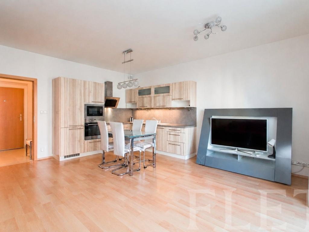 Pronájem bytu 1+kk 39 m2