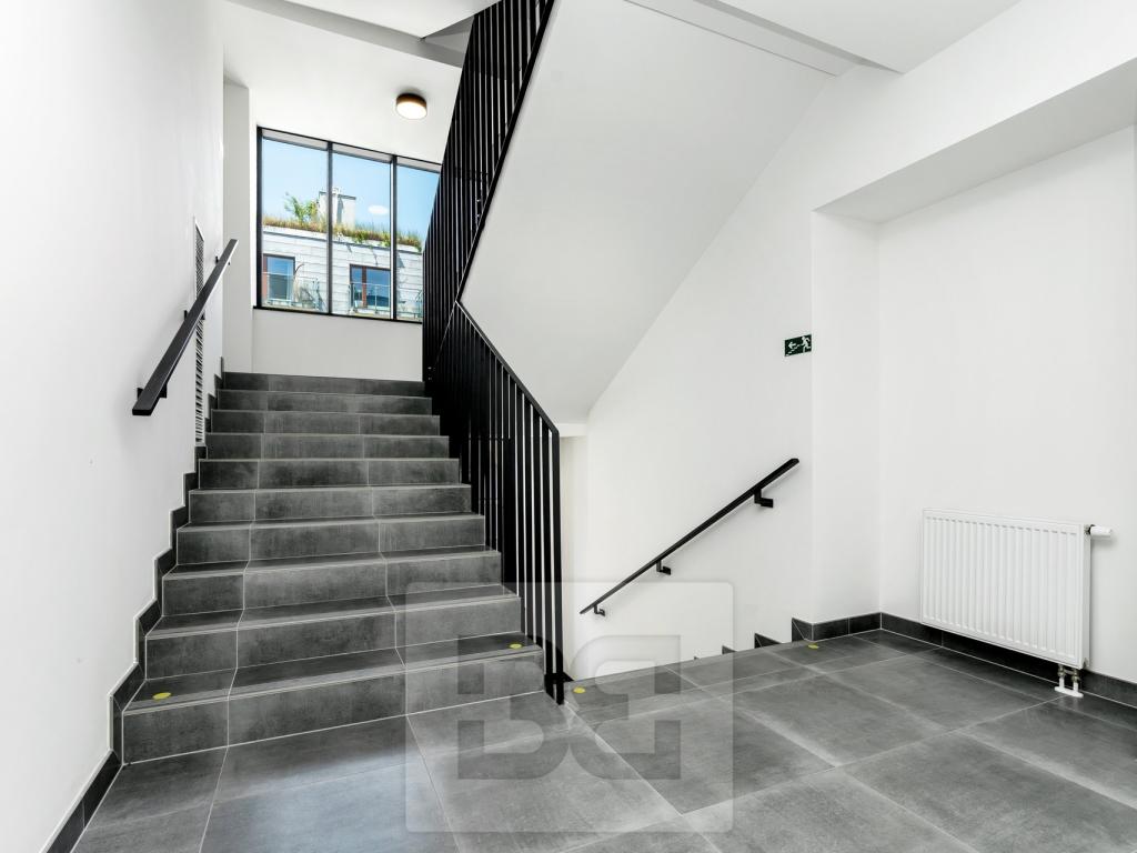 Prodej bytu 2+kk 46 m2, Praha – náhled fotky 20