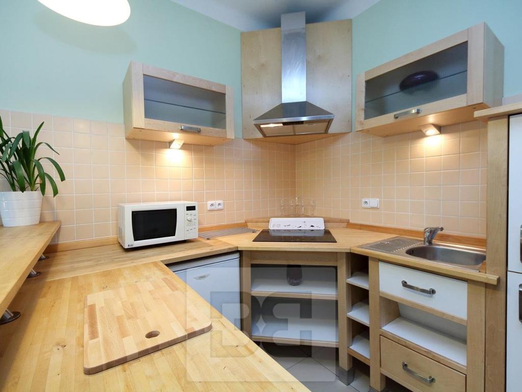 Pronájem bytu 1+kk 27 m2