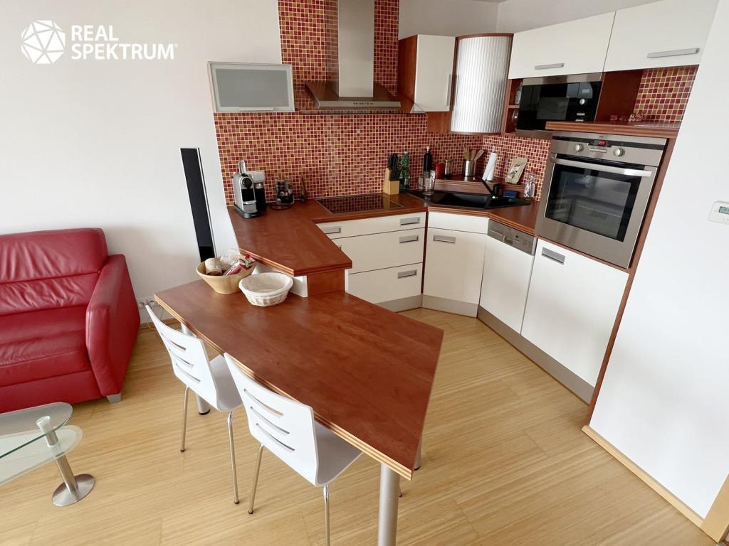 Pronájem bytu 2+kk 50 m2