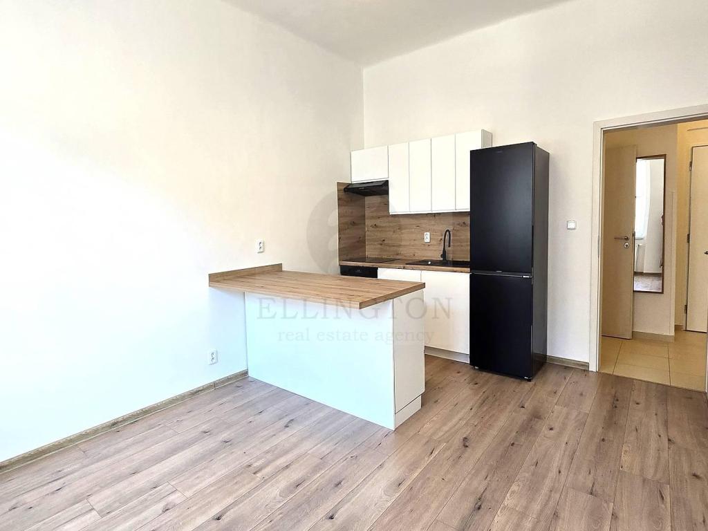 Pronájem bytu 2+kk 45 m2