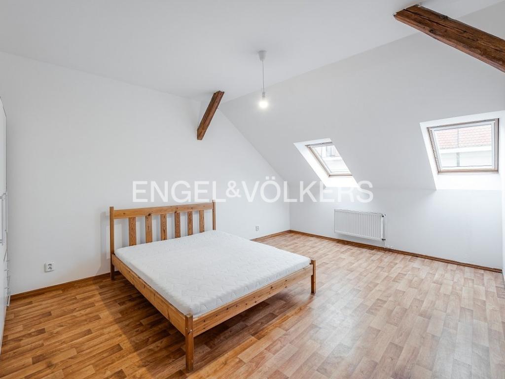 Pronájem bytu 3+1 112 m2