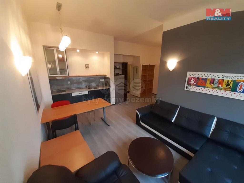 Pronajem bytu 2+kk 42 m2