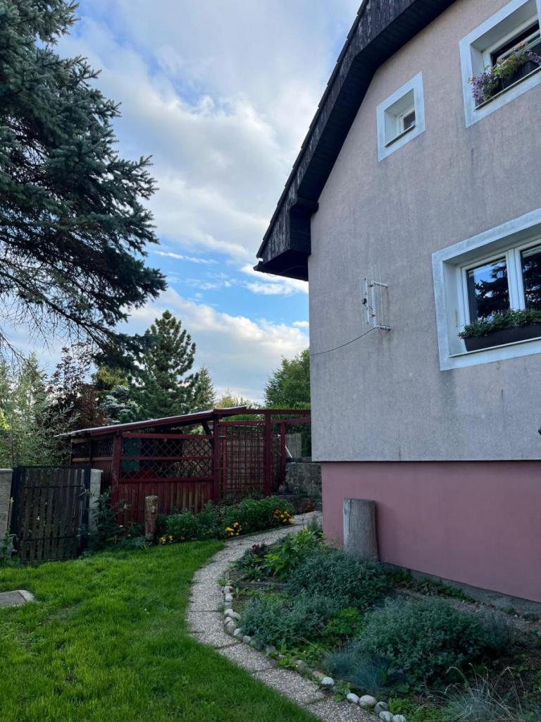 Pronájem domu 110 m2, Čisovice – náhled fotky 21