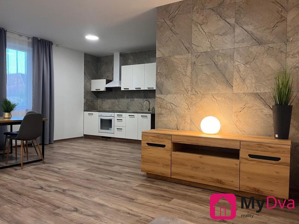 Pronájem bytu 2+kk 62 m2