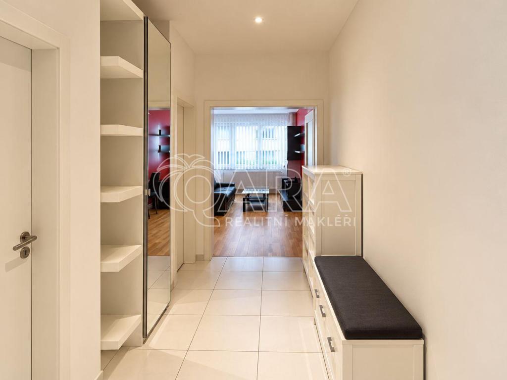 Pronájem bytu 3+kk 67 m2, Praha – náhled fotky 11