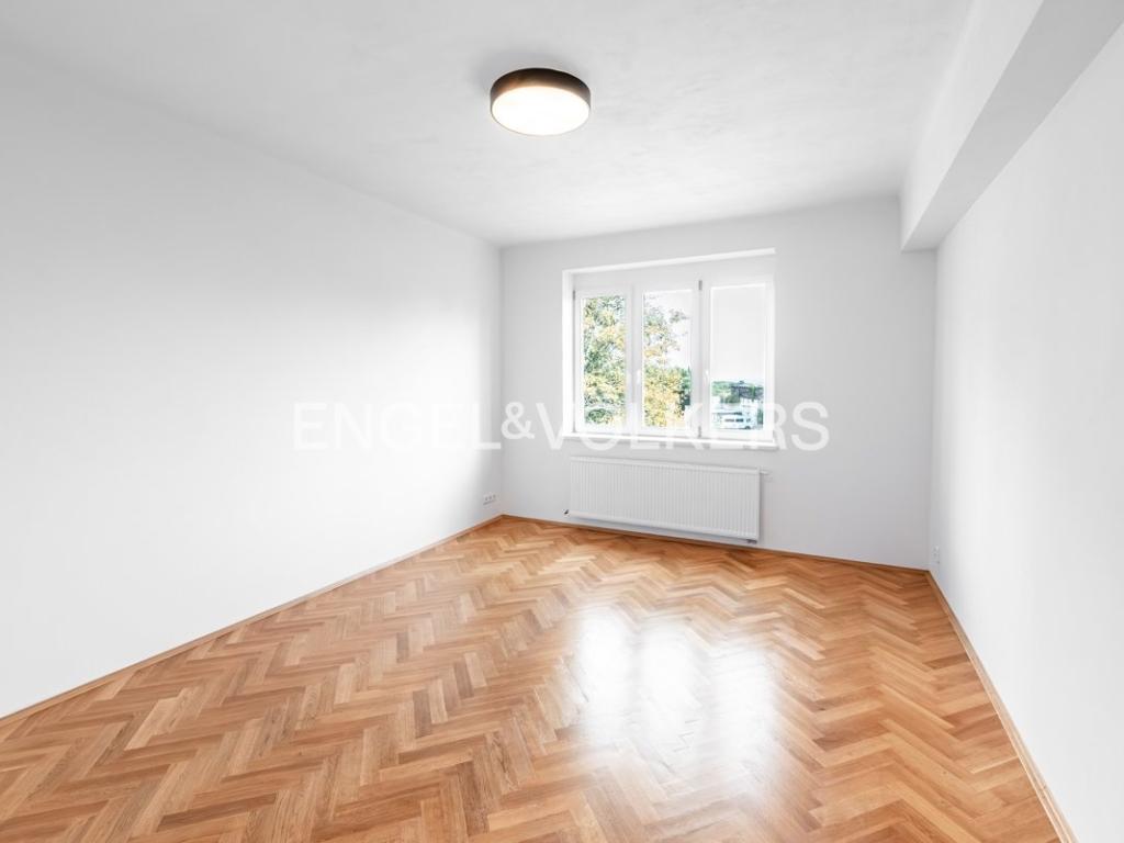 Pronájem bytu 3+kk 82 m2