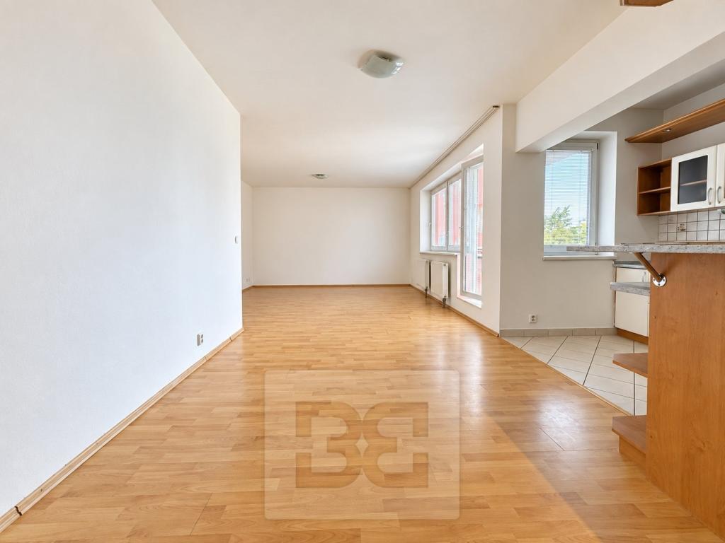 Pronájem bytu 2+kk 69 m2, Zlín – náhled fotky 5