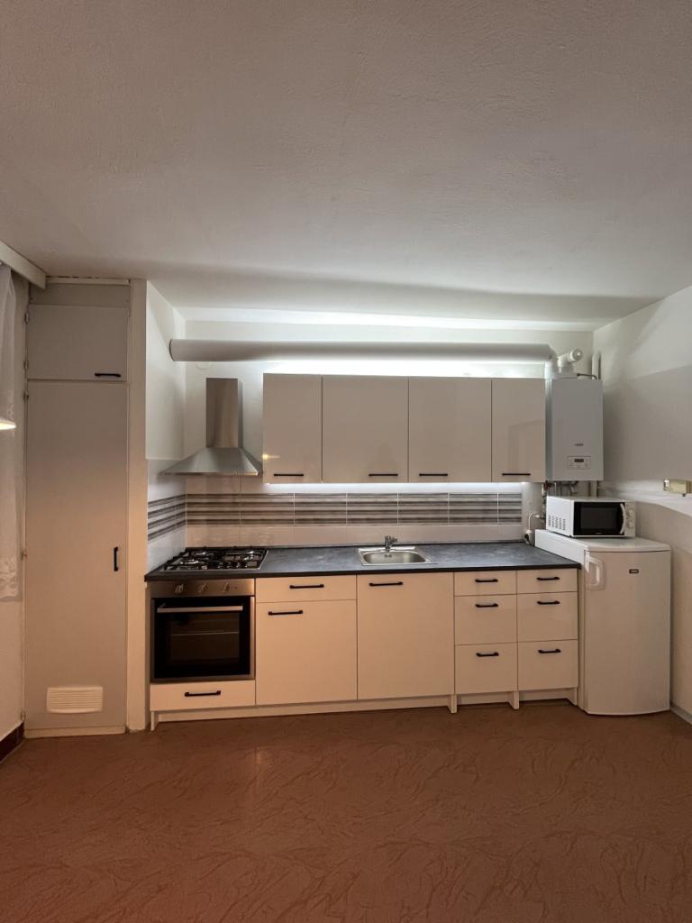 Pronájem bytu 2+1 68 m2