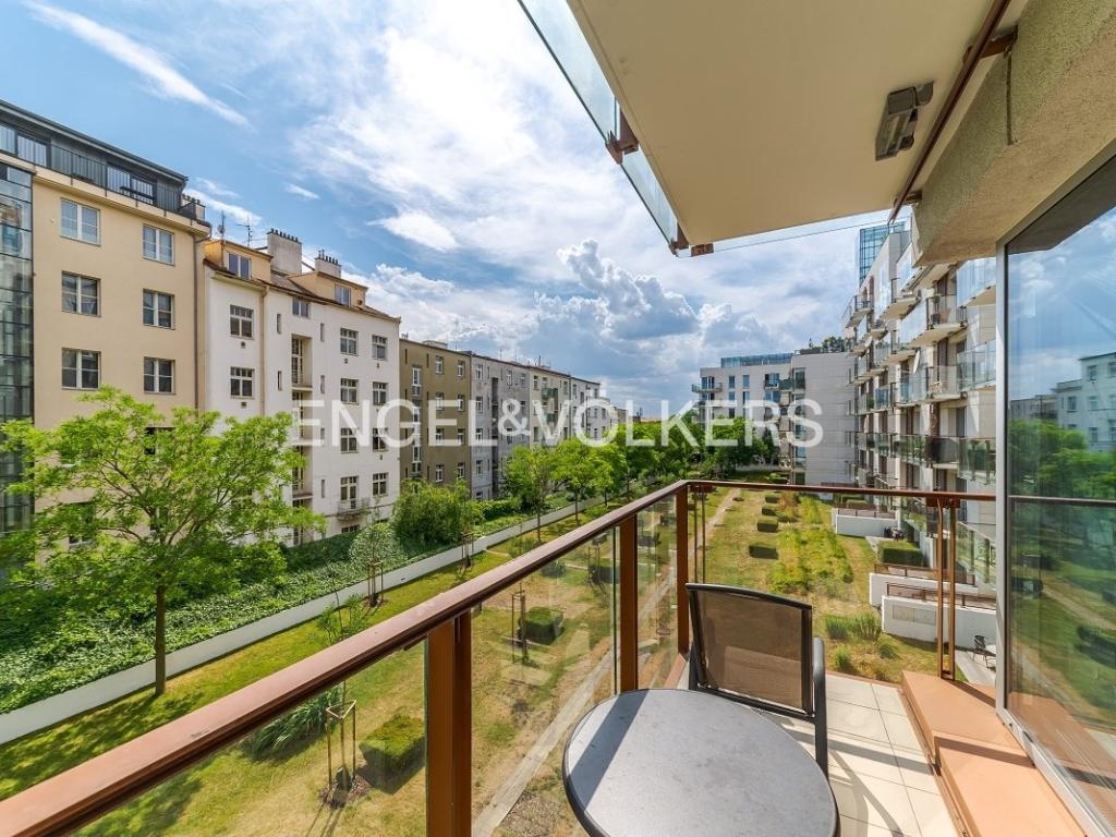 Pronájem bytu 2+kk 61 m2