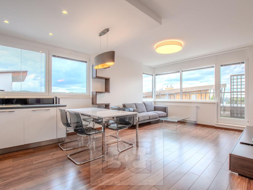 Pronájem bytu 3+kk 70 m2