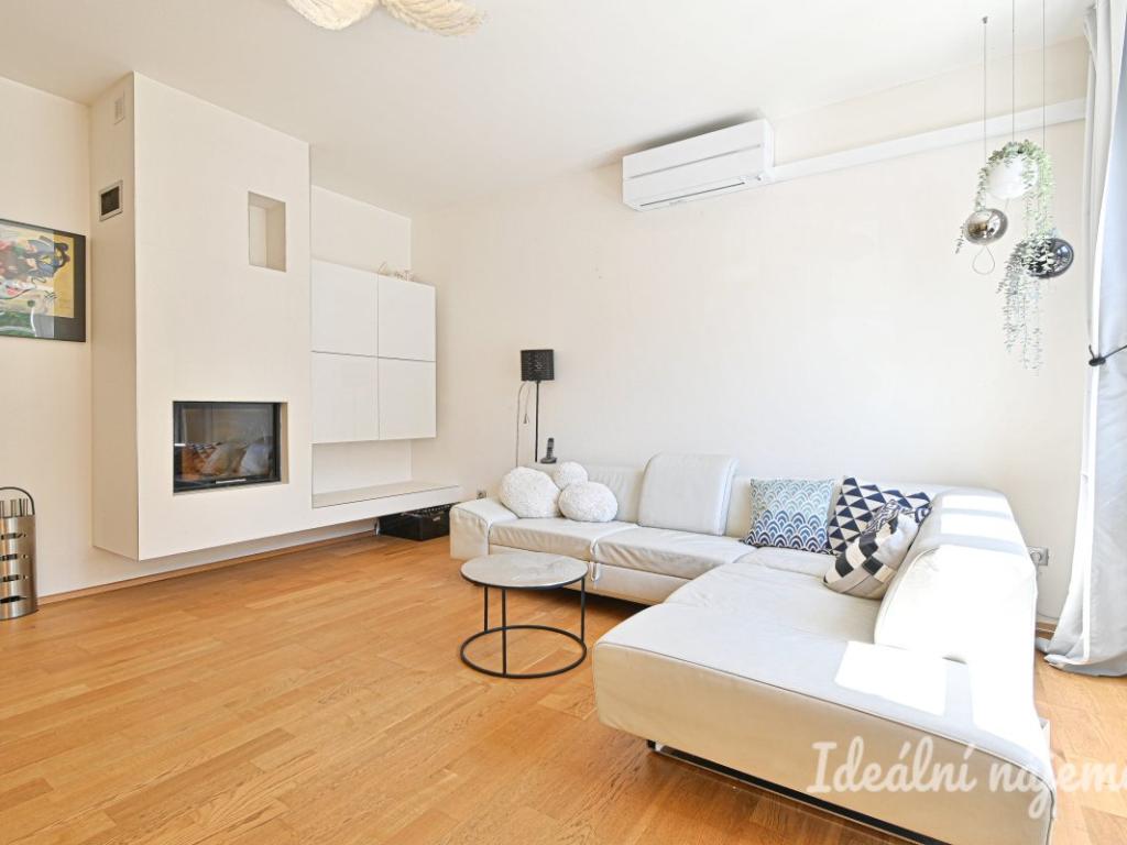 Pronájem bytu 5+kk 190 m2