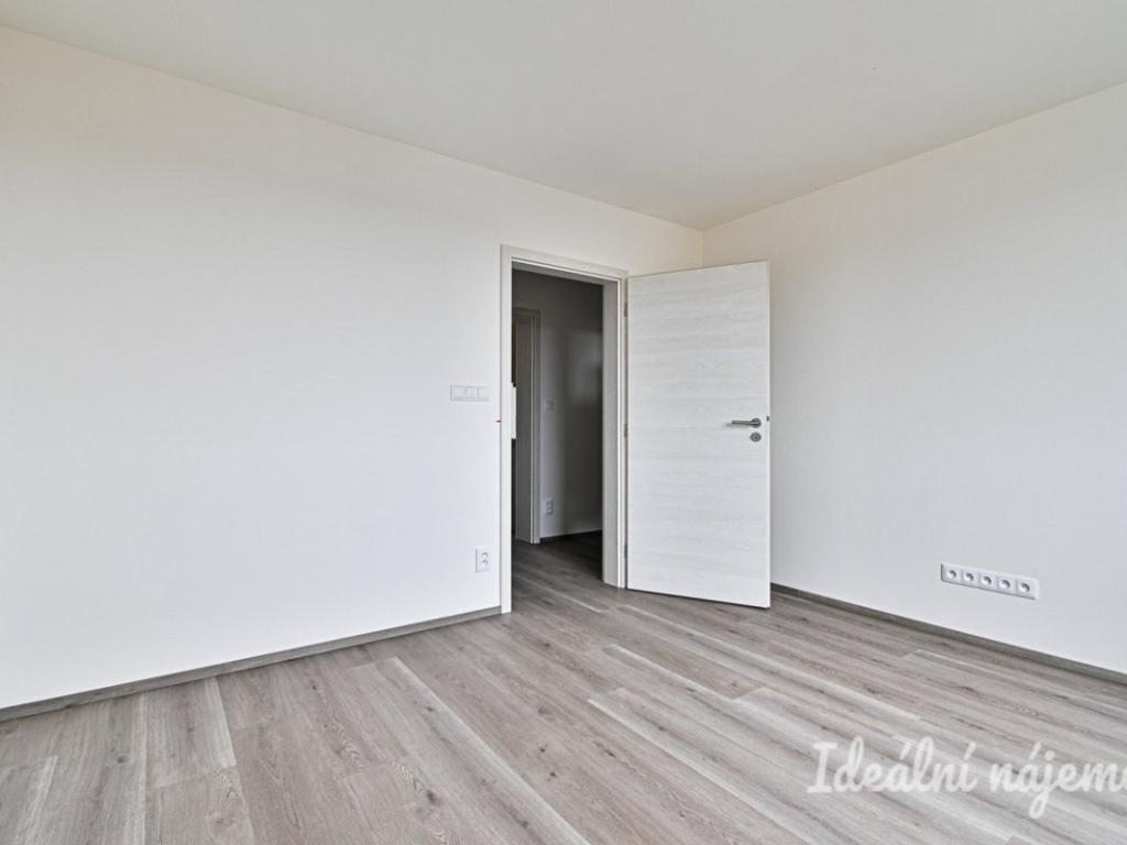 Pronájem bytu 3+kk 71 m2, Dobřany – náhled fotky 9