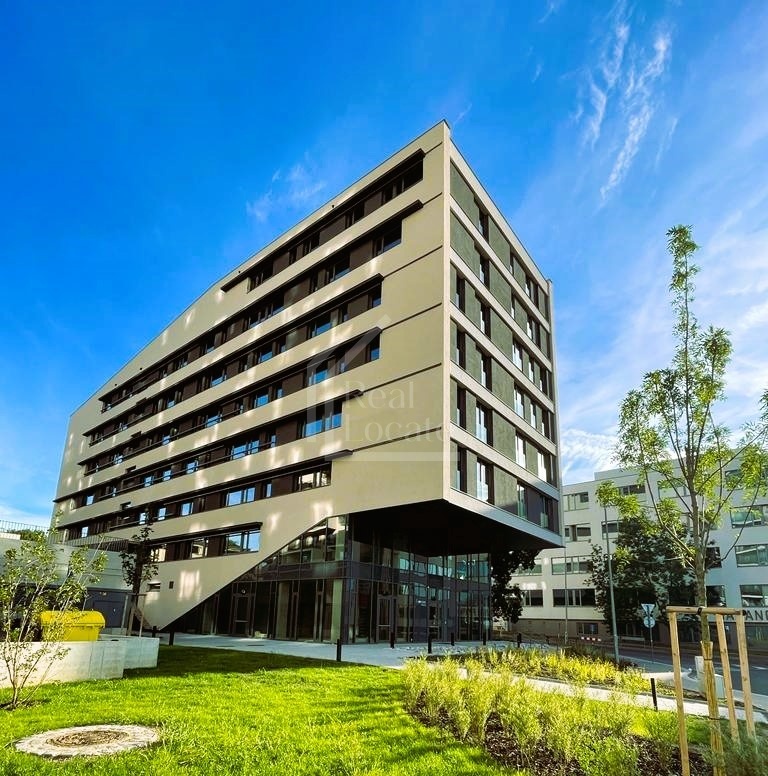 Pronájem bytu 1+kk 40 m2