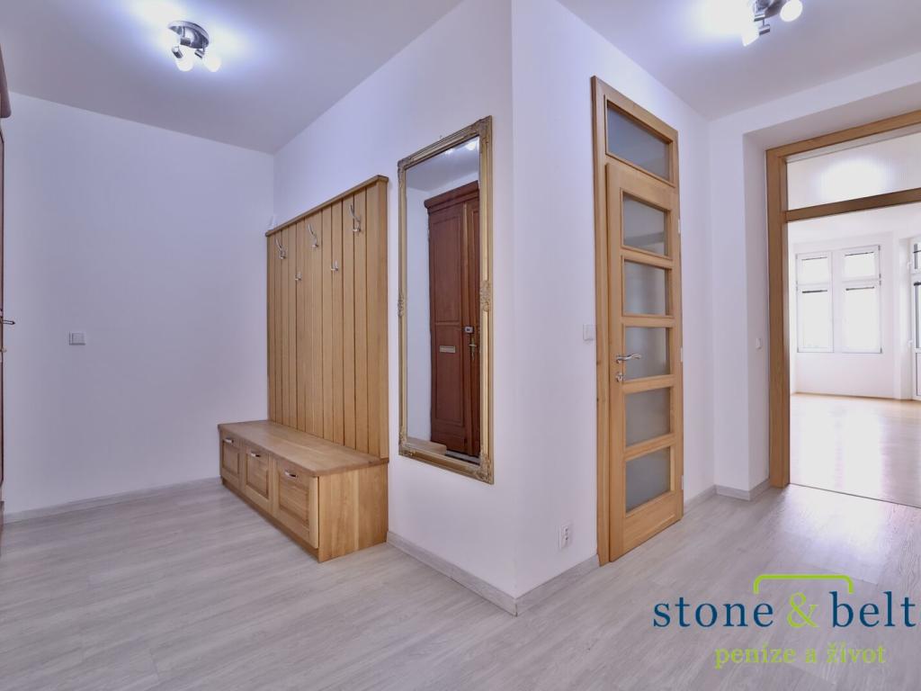 Pronájem bytu 3+1 116 m2, Praha – náhled fotky 9