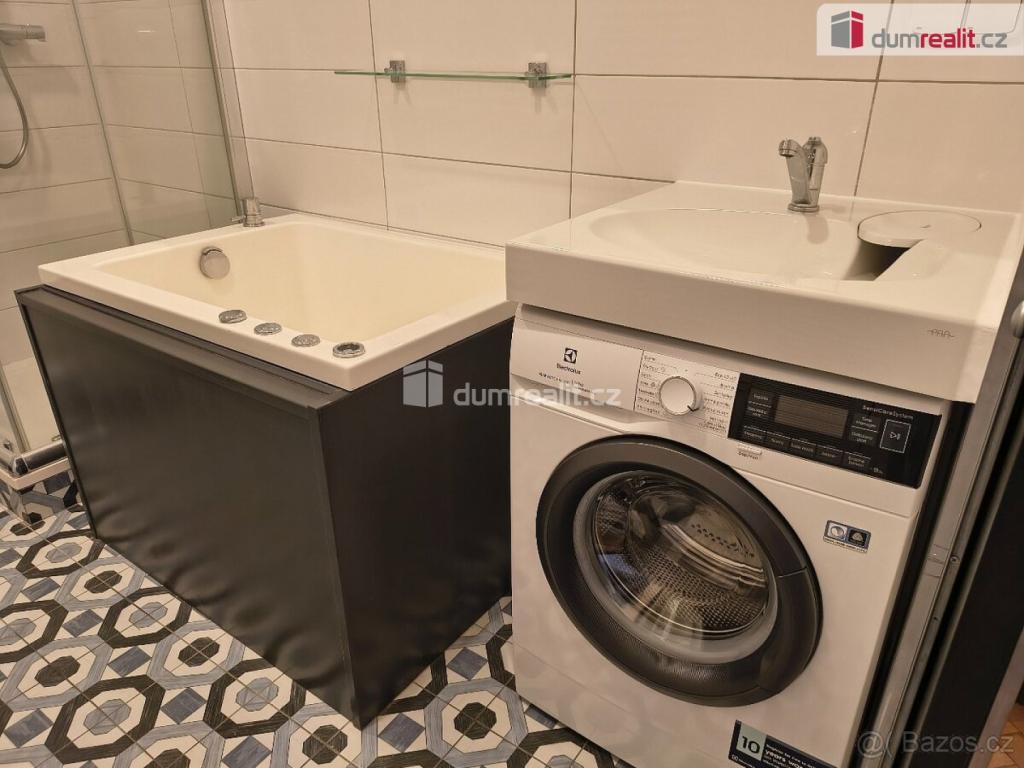 Pronájem bytu 1+1 31 m2