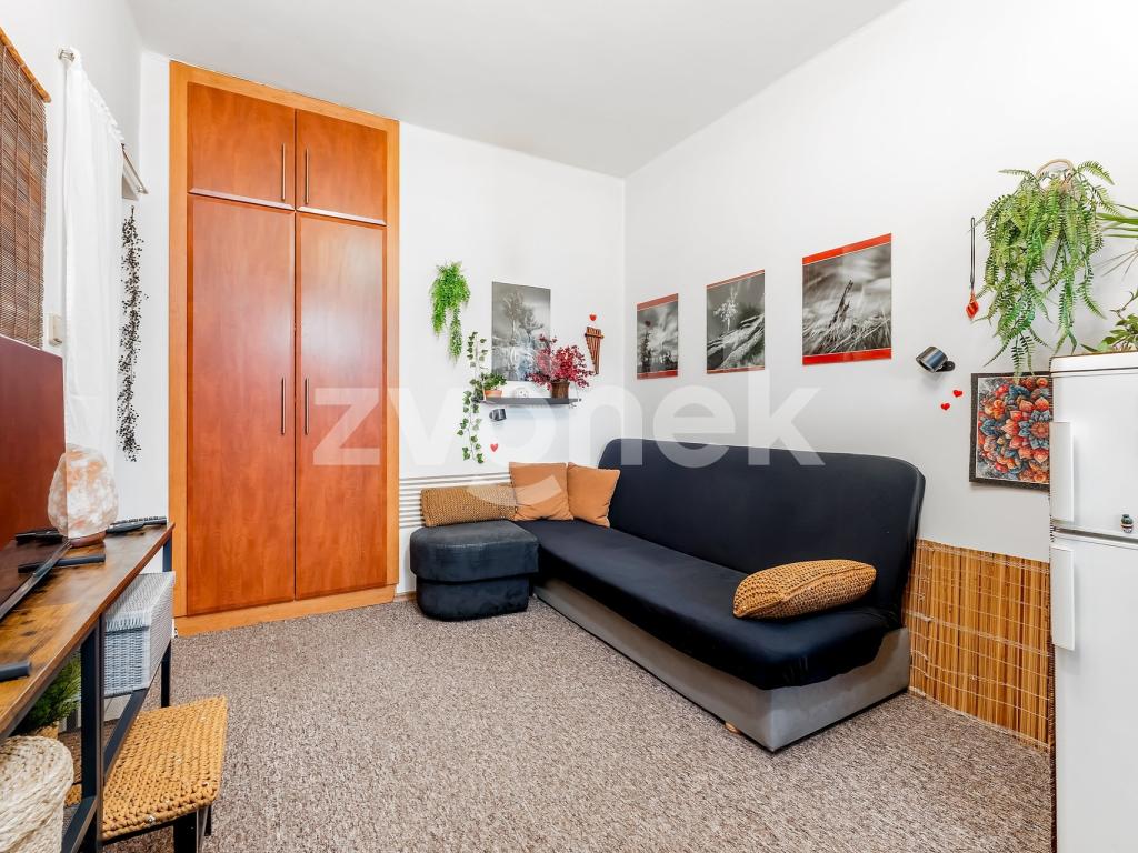 Prodej bytu 2+kk 38 m2, Vsetín – náhled fotky 12