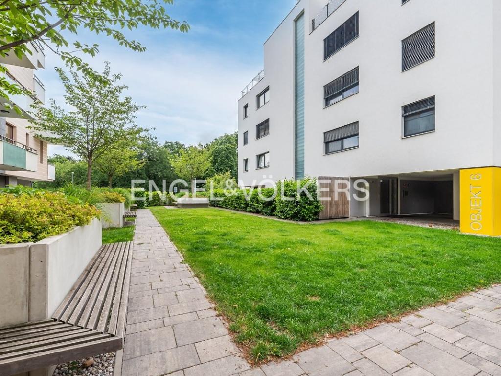 Pronájem bytu 2+kk 70 m2