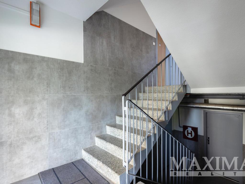 Prodej bytu 3+1 76 m2, Praha – náhled fotky 23