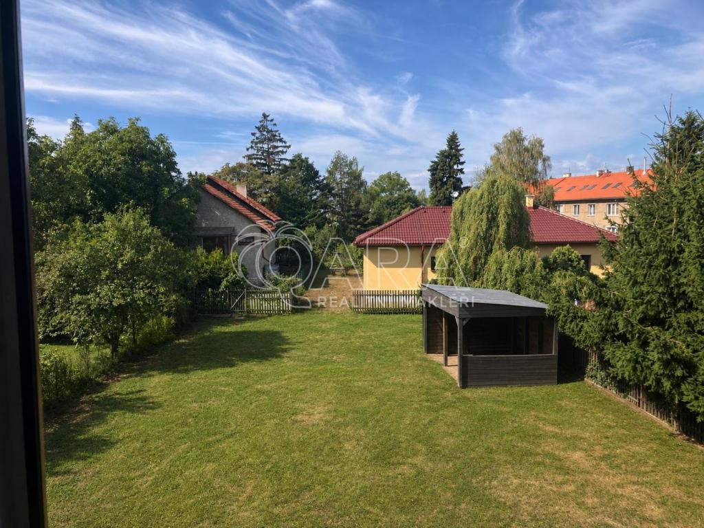 Pronájem bytu 4+kk 106 m2