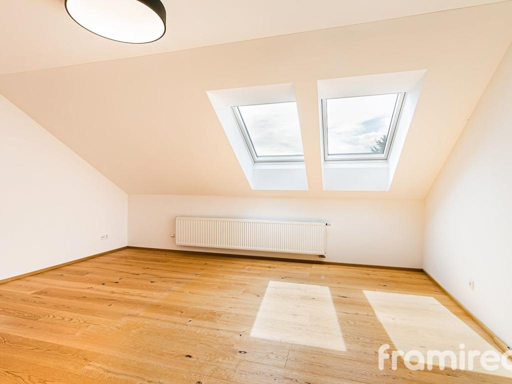 Prodej domu 400 m2, Ohrobec – náhled fotky 8