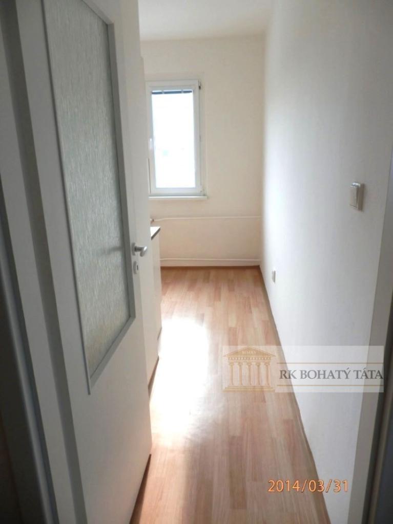 Pronájem bytu 2+1 52 m2, Praha – náhled fotky 4