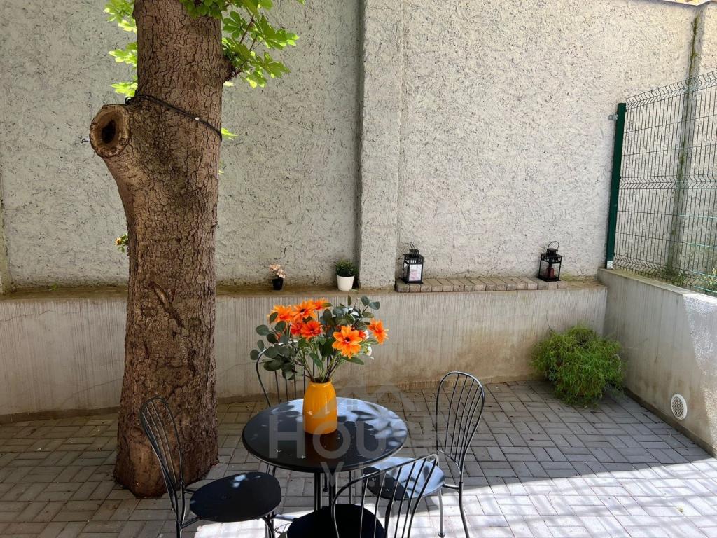 Prodej bytu 1+kk 45 m2, Praha – náhled fotky 8